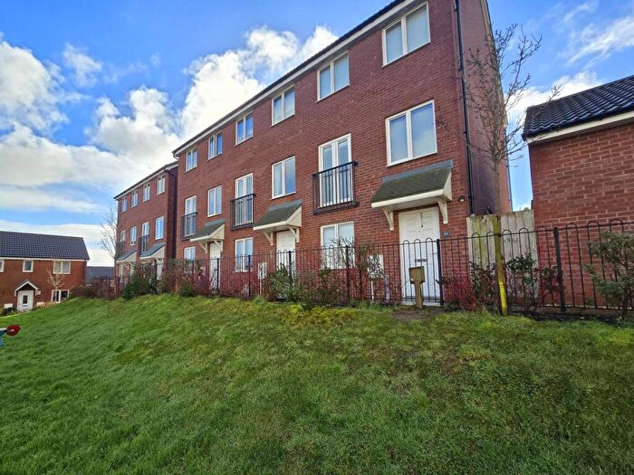 4 Bedroom Town House For Sale In Pincombe Road, Bideford, EX39