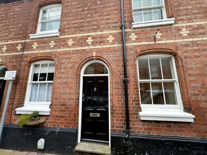 2 Bedroom Terraced House To Rent In Albion Street, Chester, CH1