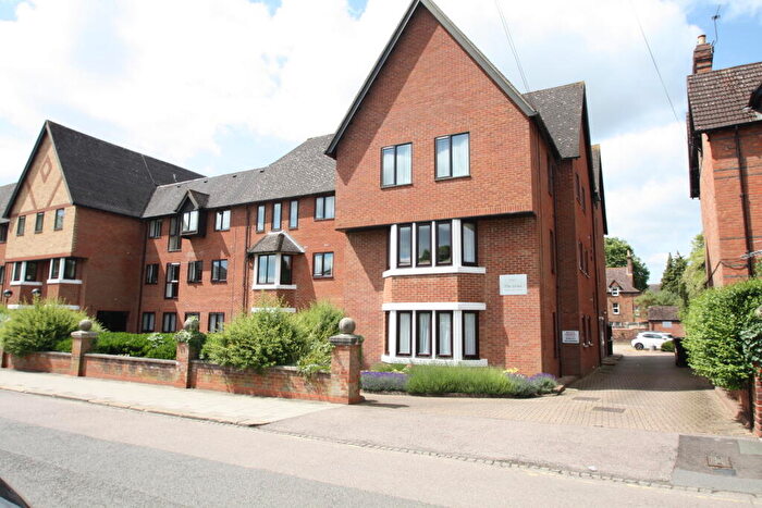 1 Bedroom Flat To Rent In The Limes, Linden Road, Bedford, MK40