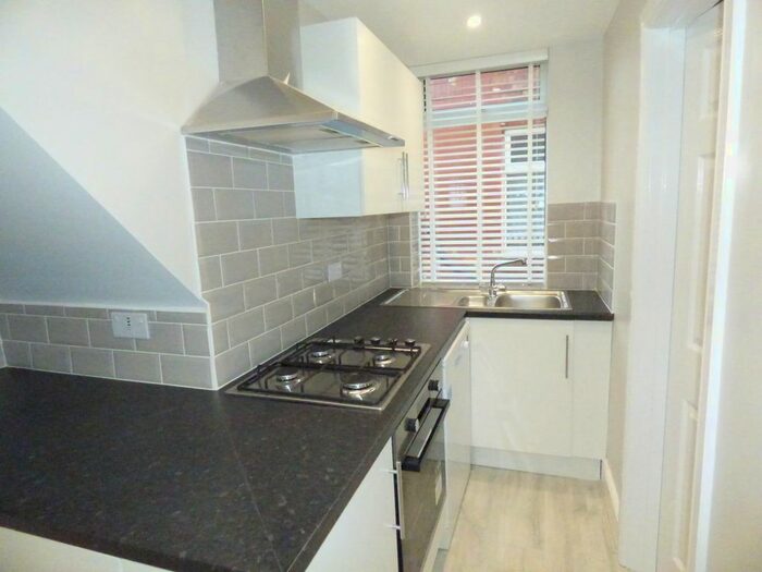 2 Bedroom Flat To Rent In Marleen Avenue, Newcastle Upon Tyne NE6