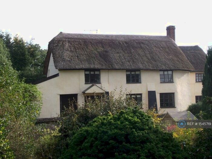 3 Bedroom Detached House To Rent In Dukes Square, Honiton, EX14