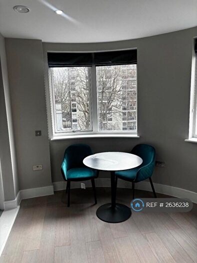 1 Bedroom Flat To Rent In Hyde Lane, London, SW11