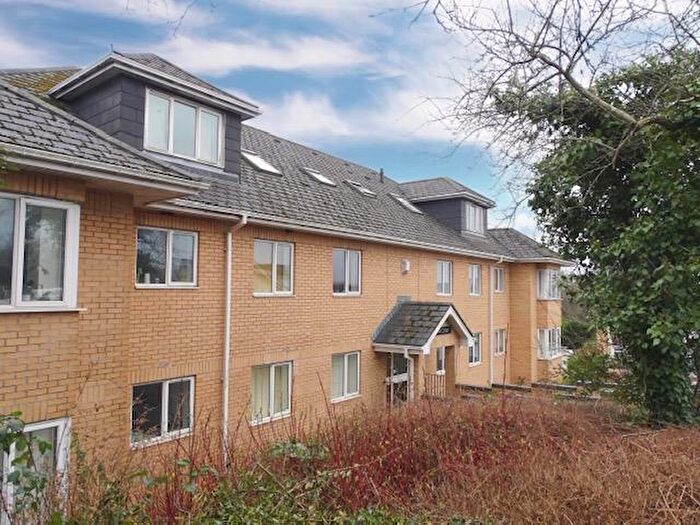 2 Bedroom Apartment To Rent In James Court, Celyn Avenue, Cyncoed, CF23