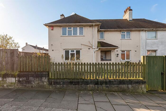 3 Bedroom Semi Detached House For Sale In Park Avenue, Plymouth, PL1