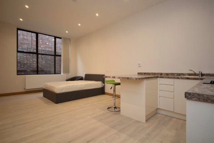 Studio To Rent In North Acton Road, North Acton, NW10