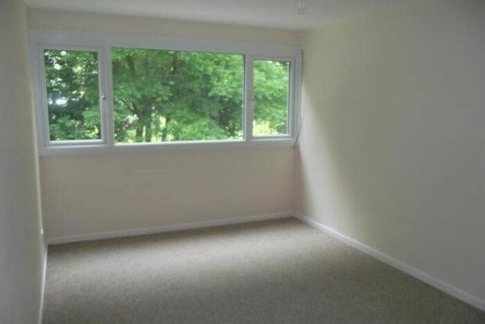 3 Bedroom Property To Rent In Cullen Place, Milton Keynes, MK2