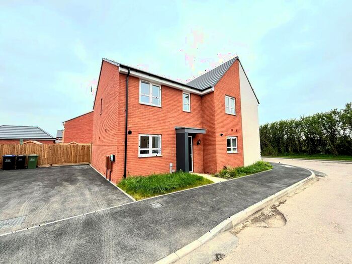 2 Bedroom Semi-Detached House To Rent In Upper Farm Road, Leamington Spa, CV33