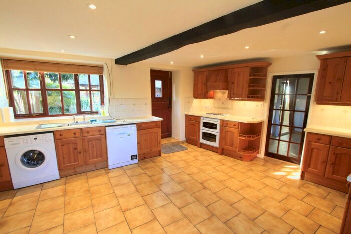 3 Bedroom Cottage To Rent In Baldwins Lane, Upper Tysoe, Warwickshire, CV35