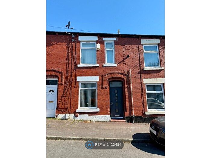 3 Bedroom Terraced House To Rent In Cromer Street, Rochdale, OL12