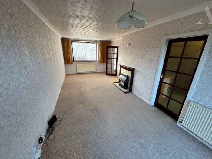 2 Bedroom Semi-Detached House For Sale In Hernefield Road, Birmingham, West Midlands, B34