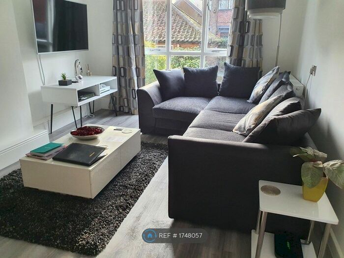 1 Bedroom Flat To Rent In St. Faiths Lane, Norwich, NR1
