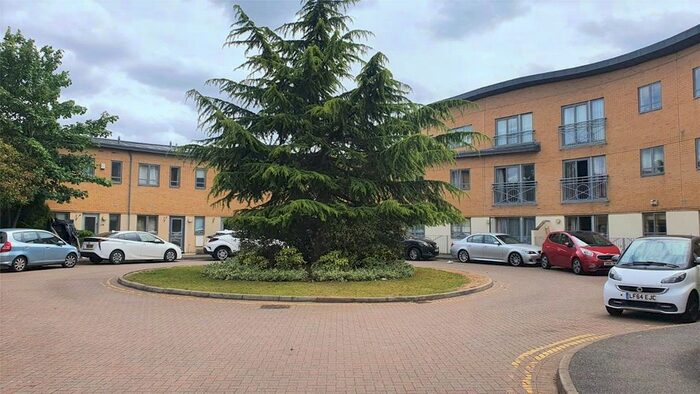 1 Bedroom Flat To Rent In Sovereign Place, Harrow, HA1