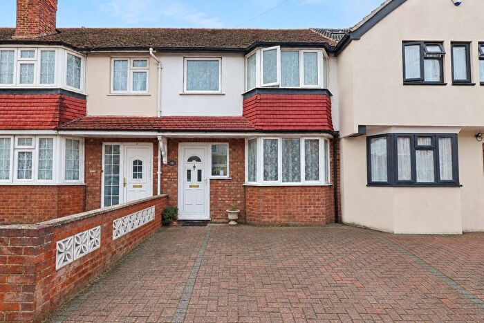 2 Bedroom Terraced House For Sale In Woking, Surrey, GU21