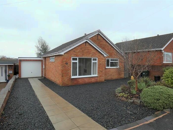2 Bedroom Bungalow To Rent In Aston Drive, Malvern, Worcestershire, WR14