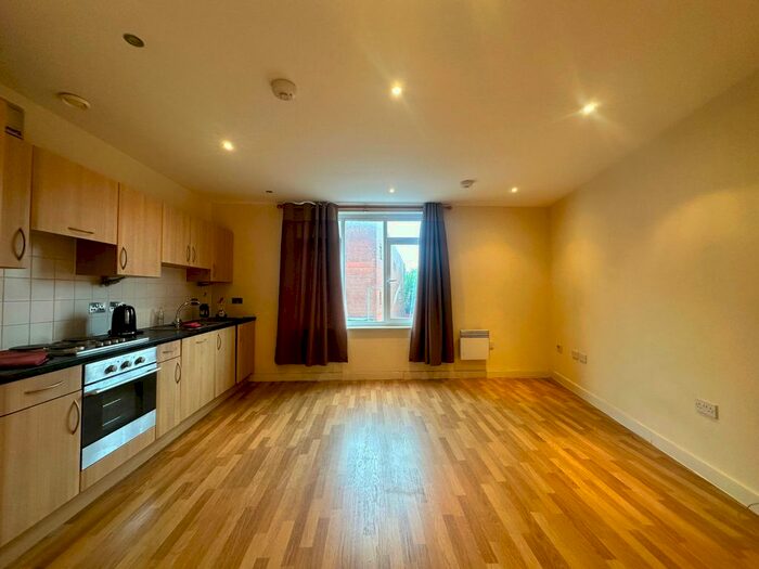 1 Bedroom Flat To Rent In Apartment, Pearl House, Princess Way, Swansea, SA1