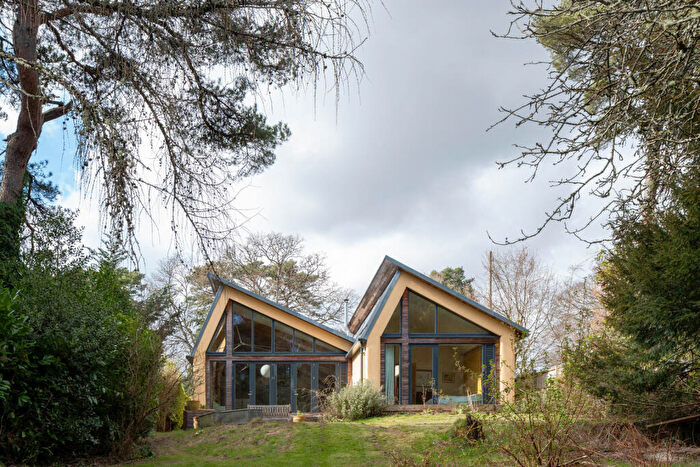 4 Bedroom Detached House For Sale In Stronwen, East Wellow, Hampshire, SO51