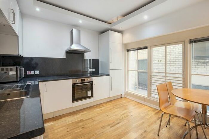 1 Bedroom Flat To Rent In Weymouth Mews, London, W1G