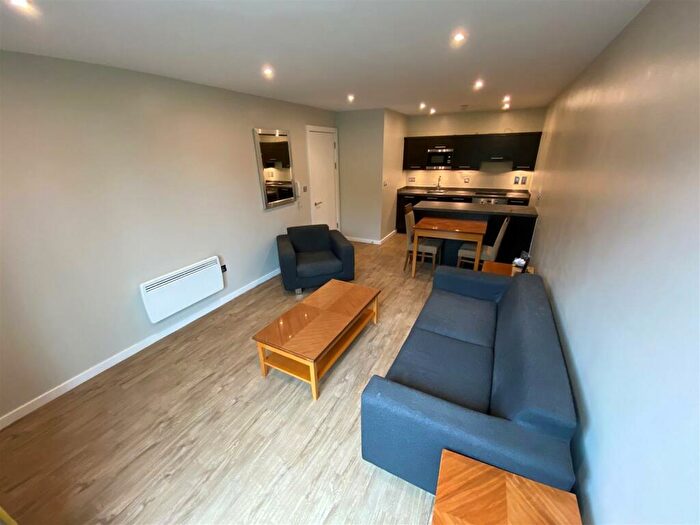 1 Bedroom Apartment To Rent In Shudehill, Manchester, M4