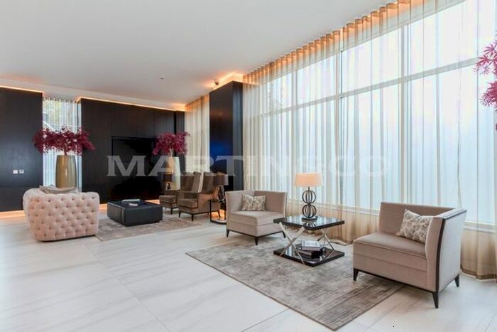 1 Bedroom Flat To Rent In Skyline House, Dickens Yard, Ealing, W5