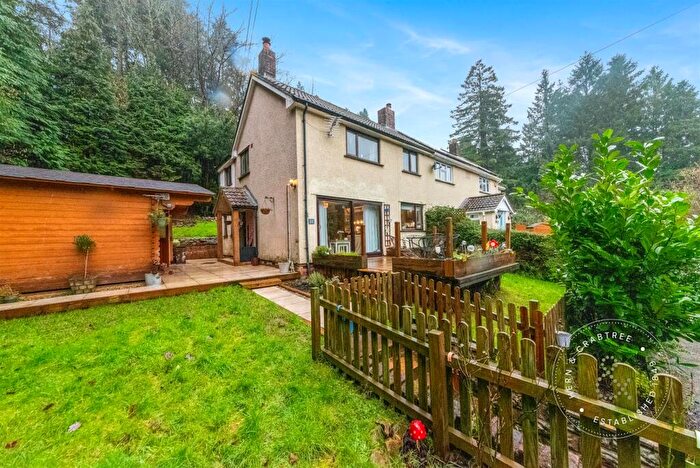 3 Bedroom Semi Detached House For Sale In Castle Road, Tongwynlais, Cardiff, CF15