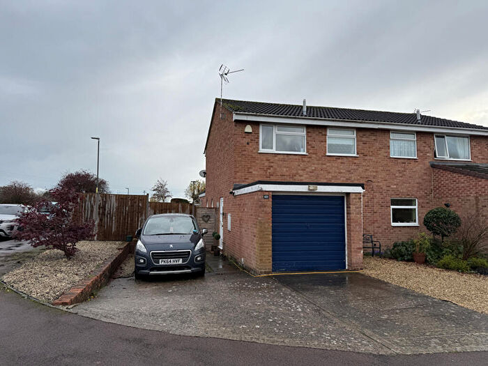 3 Bedroom End Of Terrace House For Sale In Battle Road, Tewkesbury, GL20