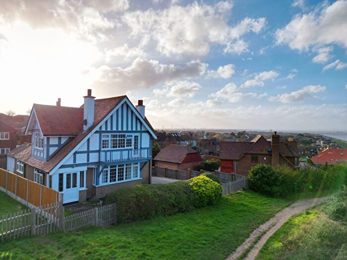 3 Bedroom Detached House For Sale In Southsea Avenue, Minster On Sea, Sheerness, ME12