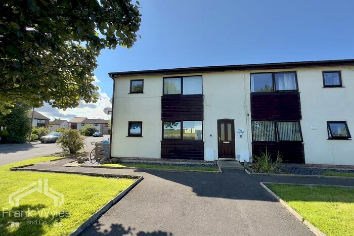 1 Bedroom Flat To Rent In The Hamlet, Lytham St. Annes, Lancashire, FY8