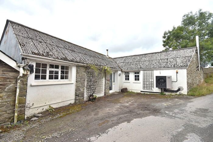 3 Bedroom Cottage For Sale In Llandysul, SA44