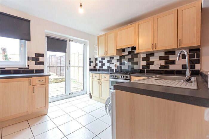 4 Bedroom Terraced House To Rent In Linden Close, Speedwell, Bristol, BS16