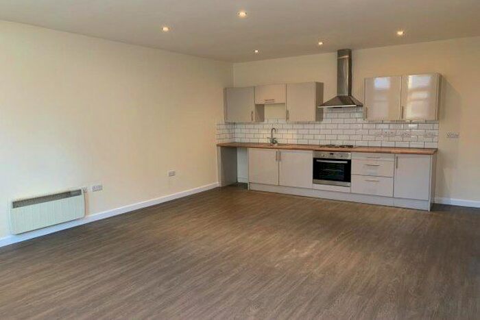 2 Bedroom Flat To Rent In New Central Building, Nottingham, NG10
