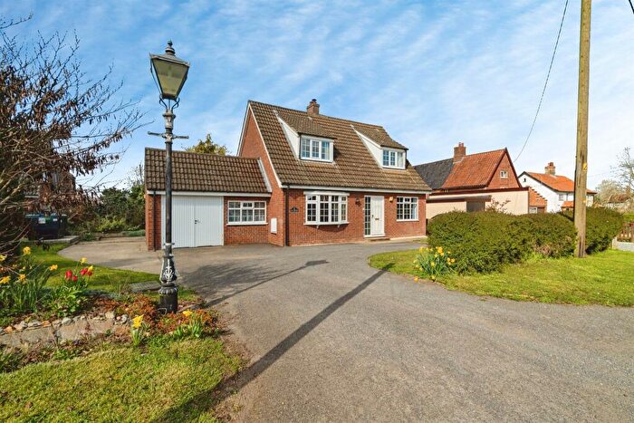 4 Bedroom Chalet For Sale In Church Road, Alburgh, Harleston, IP20