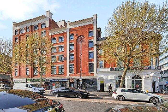 2 Bedroom Flat To Rent In City View House, Bethnal Green Road, London, E2