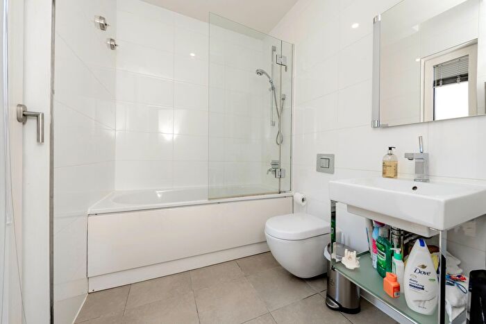 1 Bedroom Flat To Rent In Weymouth Street, W1W