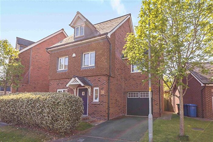 5 Bedroom Detached House For Sale In School Drive, Lymm, WA13