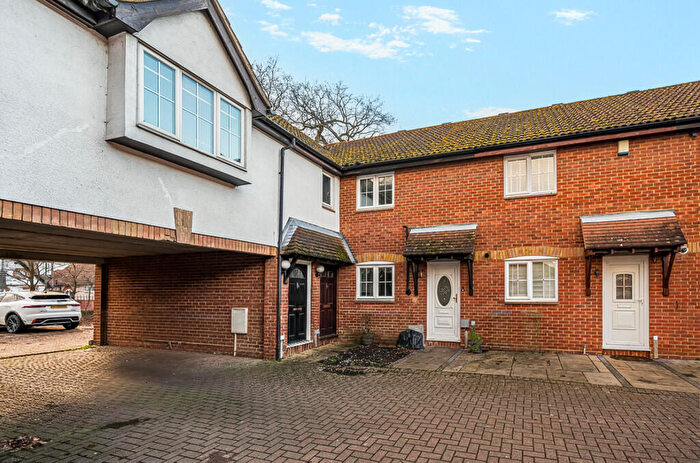 2 Bedroom Terraced House For Sale In Bay Tree Close, Sidcup, DA15