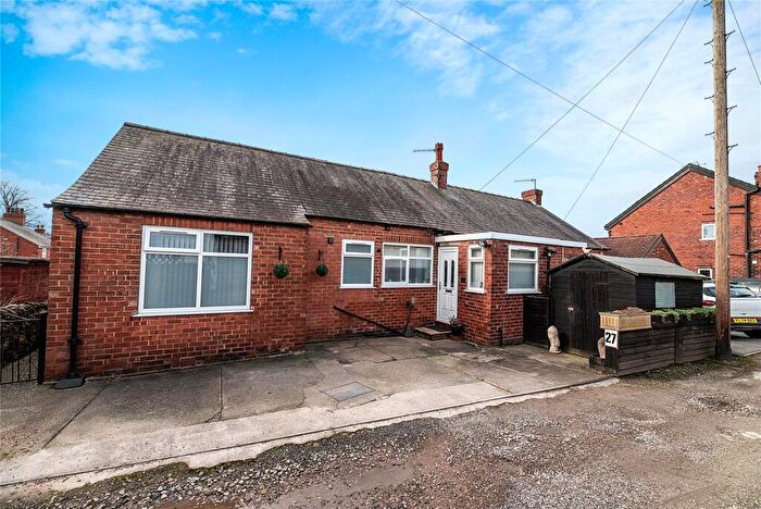 2 Bedroom Bungalow For Sale In Field Lane, Belper, Derbyshire, DE56