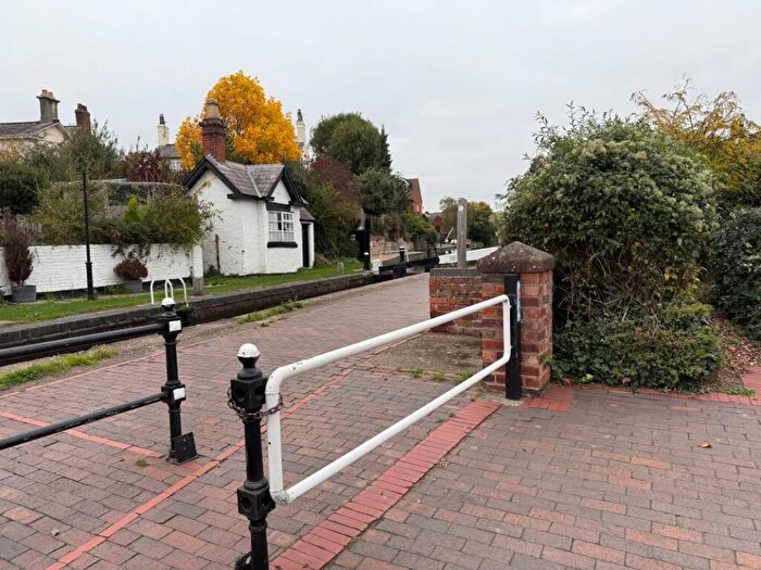 Stone House For Sale In The Toll House, York Street, Stourport On Severn, Worcestershire, DY13