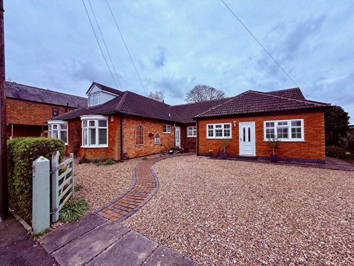 6 Bedroom Detached House For Sale In Woodland Avenue, Breaston, DE72