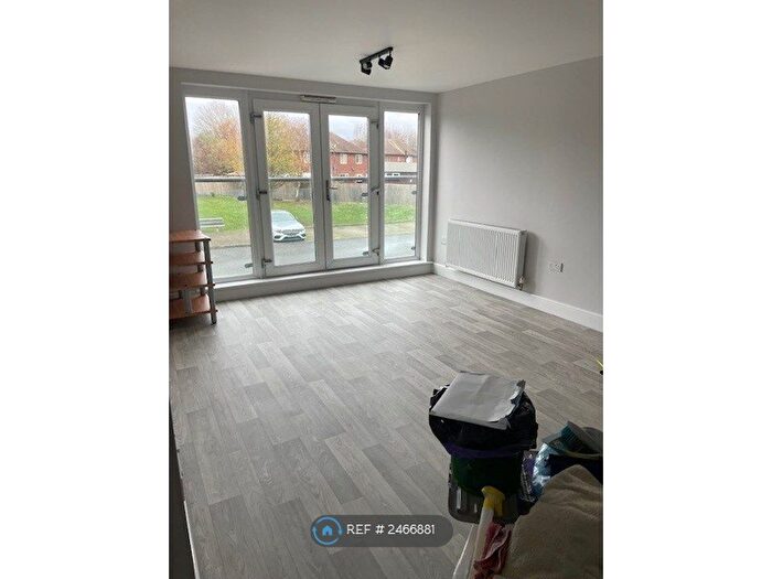 2 Bedroom Flat To Rent In Fengate, Peterborough, PE1