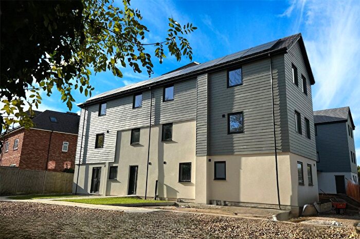 1 Bedroom Flat For Sale In London Road, Old Basing, Basingstoke, Hampshire, RG24