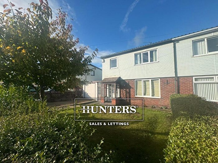 3 Bedroom Property To Rent In Carlyle Road, Castleford, WF10