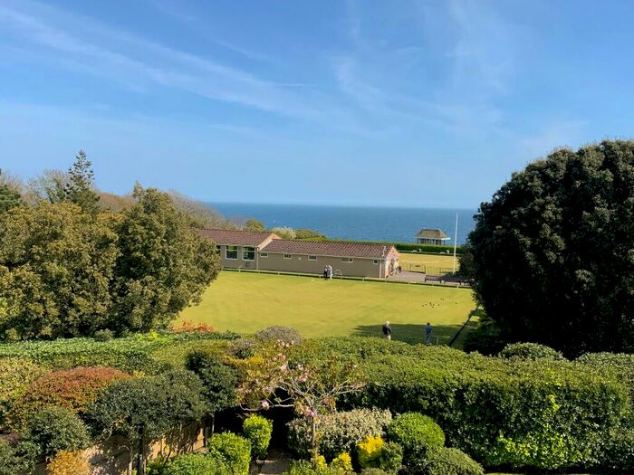 4 Bedroom Penthouse For Sale In Milner Road, Bournemouth, Dorset, BH4