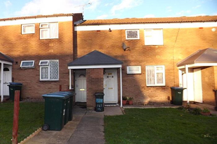1 Bedroom Maisonette To Rent In The Coppice, Stoke Aldermoor, Coventry., CV3