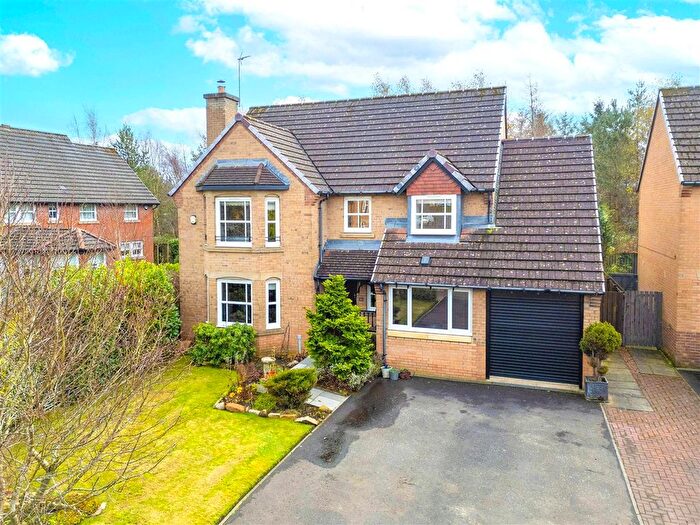 4 Bedroom Detached House For Sale In Eastcroft Court, Livingston, EH54