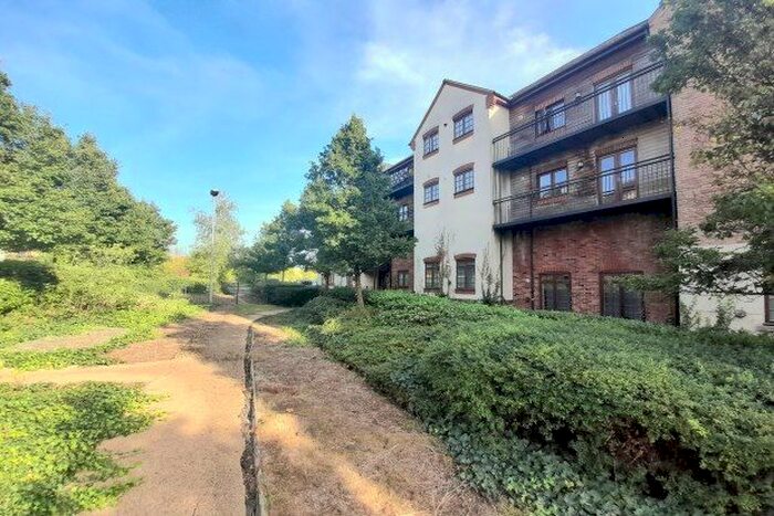 2 Bedroom Flat To Rent In Maida Vale, Milton Keynes, MK10