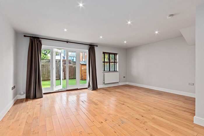 3 Bedroom Terraced House To Rent In Trojan Mews, Hartfield Road, London, SW19