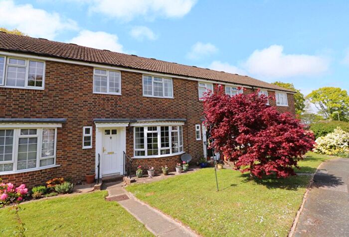 3 Bedroom Terraced House For Sale In Woodland Mews, West End, SO30