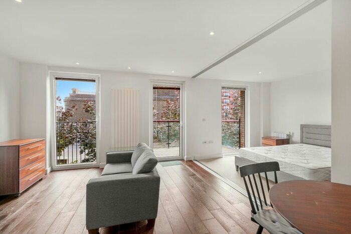 Studio To Rent In Imperial Building, Duke Of Wellington Avenue, Royal Arsenal, Woolwich Arsenal, SE18