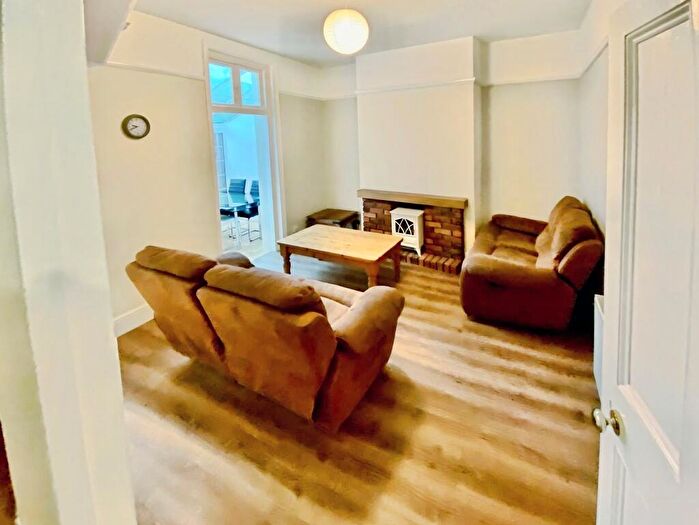 3 Bedroom Terraced House To Rent In Baker Street, Heavitree, Exeter, EX2