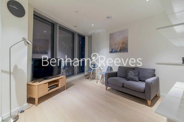 Studio To Rent In Charring Tower, Biscayne Avenue, E14